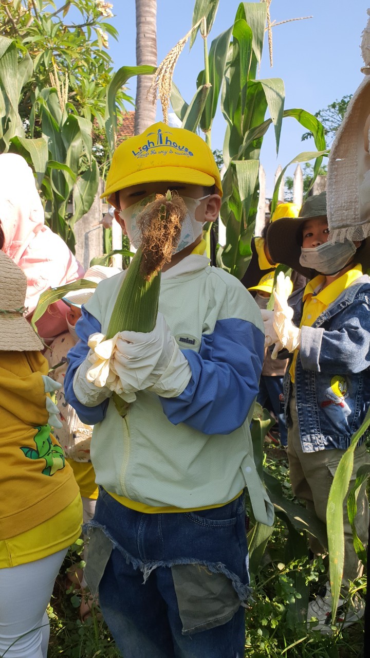 Slide 0a2fd8da-0c99-4f40-ba1a-fd29dcedf2ef