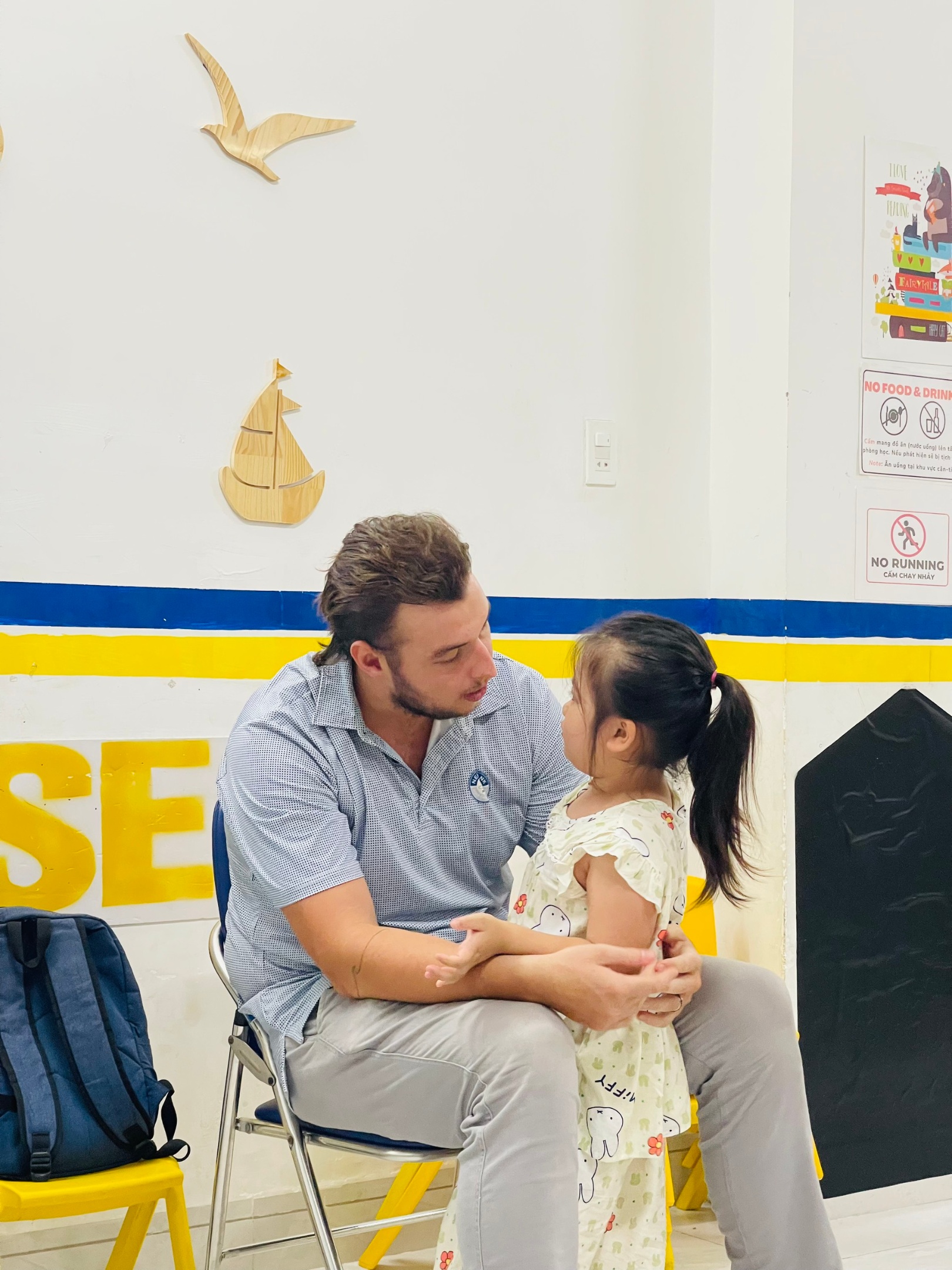 Slide b2abf443-25c3-4ac4-8103-771dc452bb8f