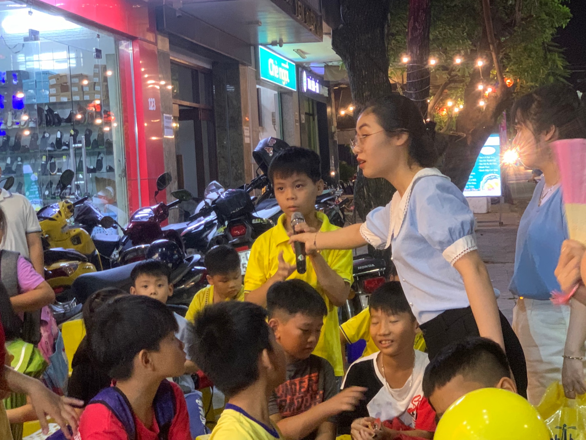 Slide 77c0cae2-e34f-4e80-880a-4dd4d7cd4753