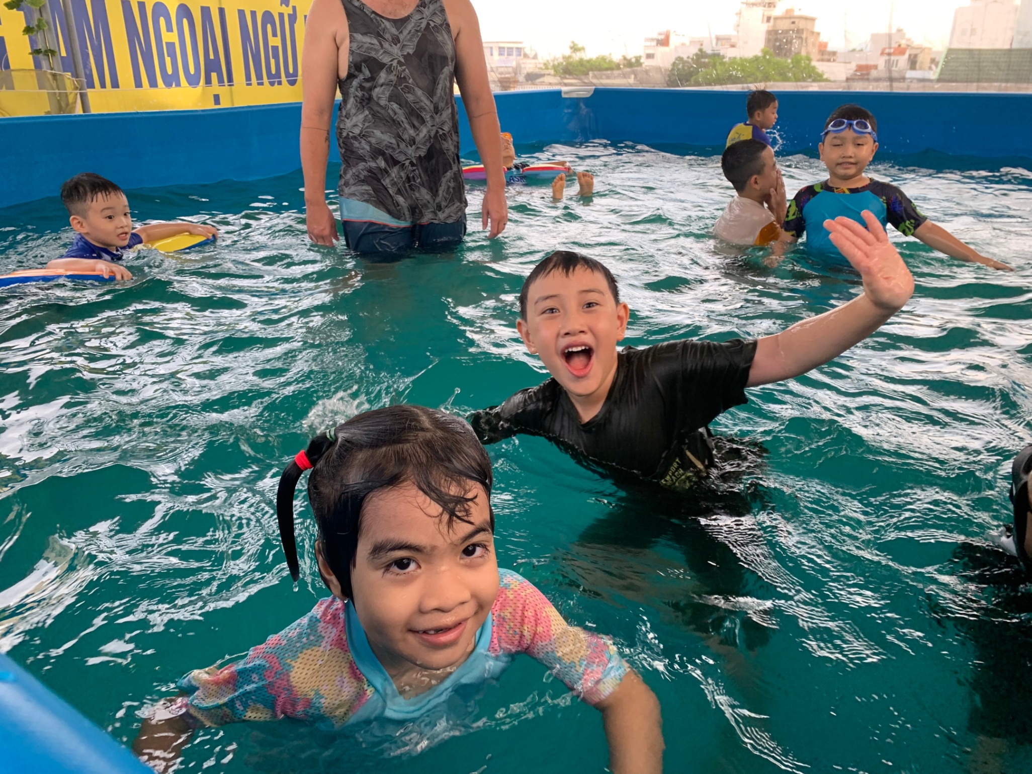 Slide 9dfb0854-5271-4725-b604-a876da409a0e