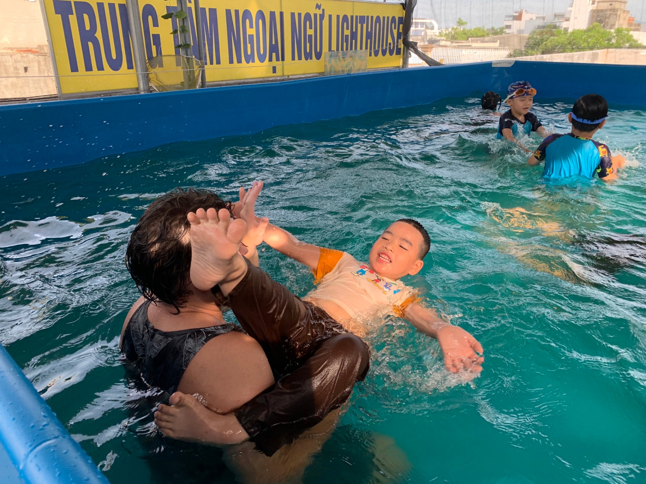 Slide b9c4cab3-c5ad-4843-83d2-7e65a20fe120