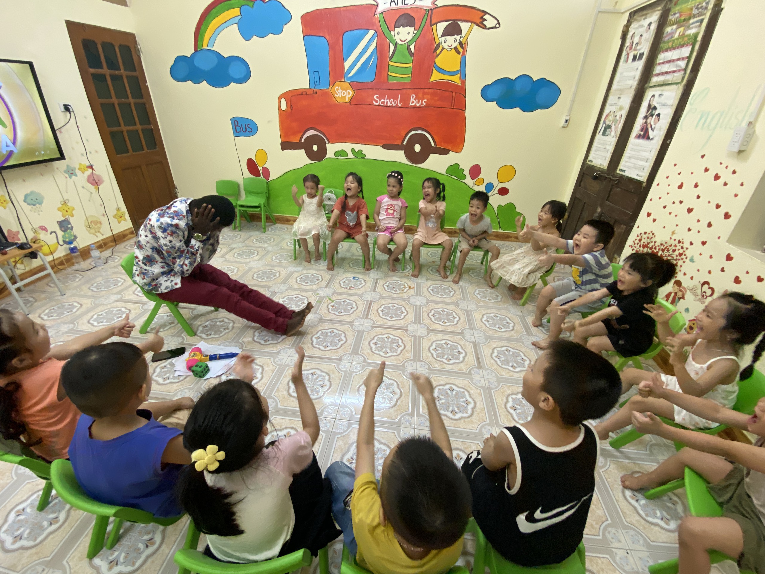 Slide cda8312c-6102-4c04-88d7-0512e298ddeb