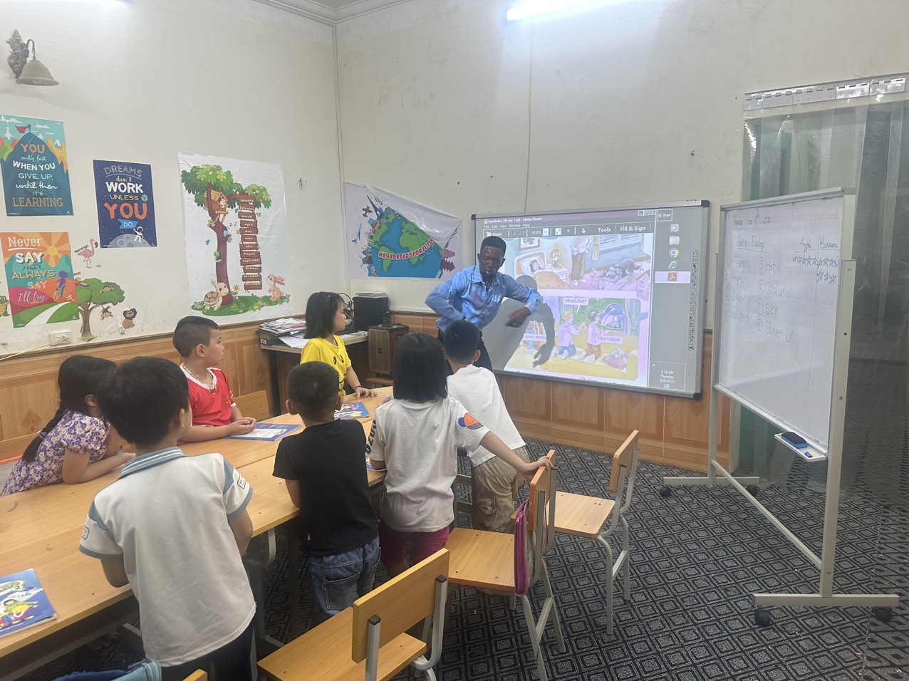 Slide 1508beab-fc74-4097-8c79-c264efe3cf37