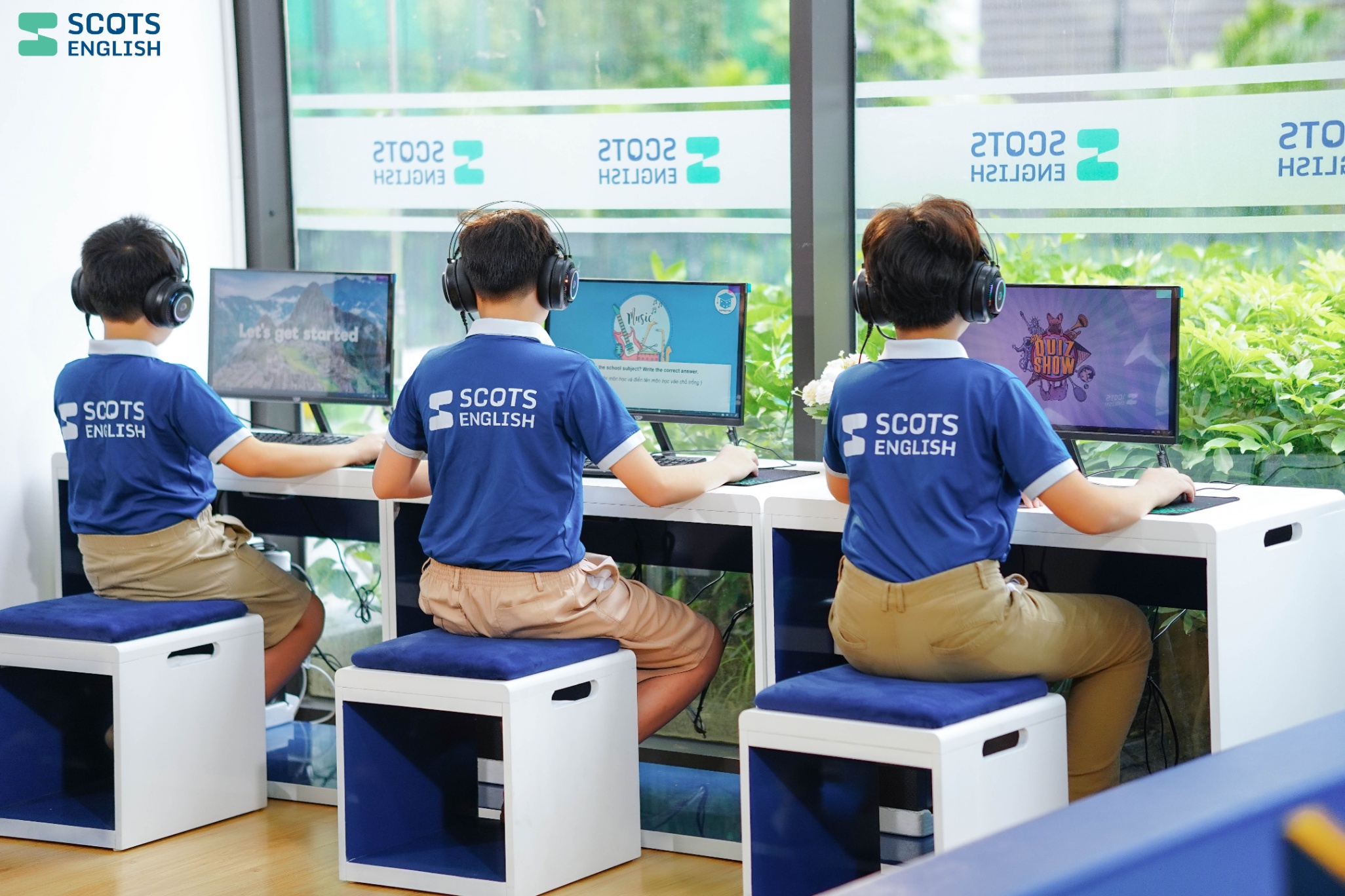 Slide e9ea831d-5fa4-4f1c-9647-616a36f84ee8