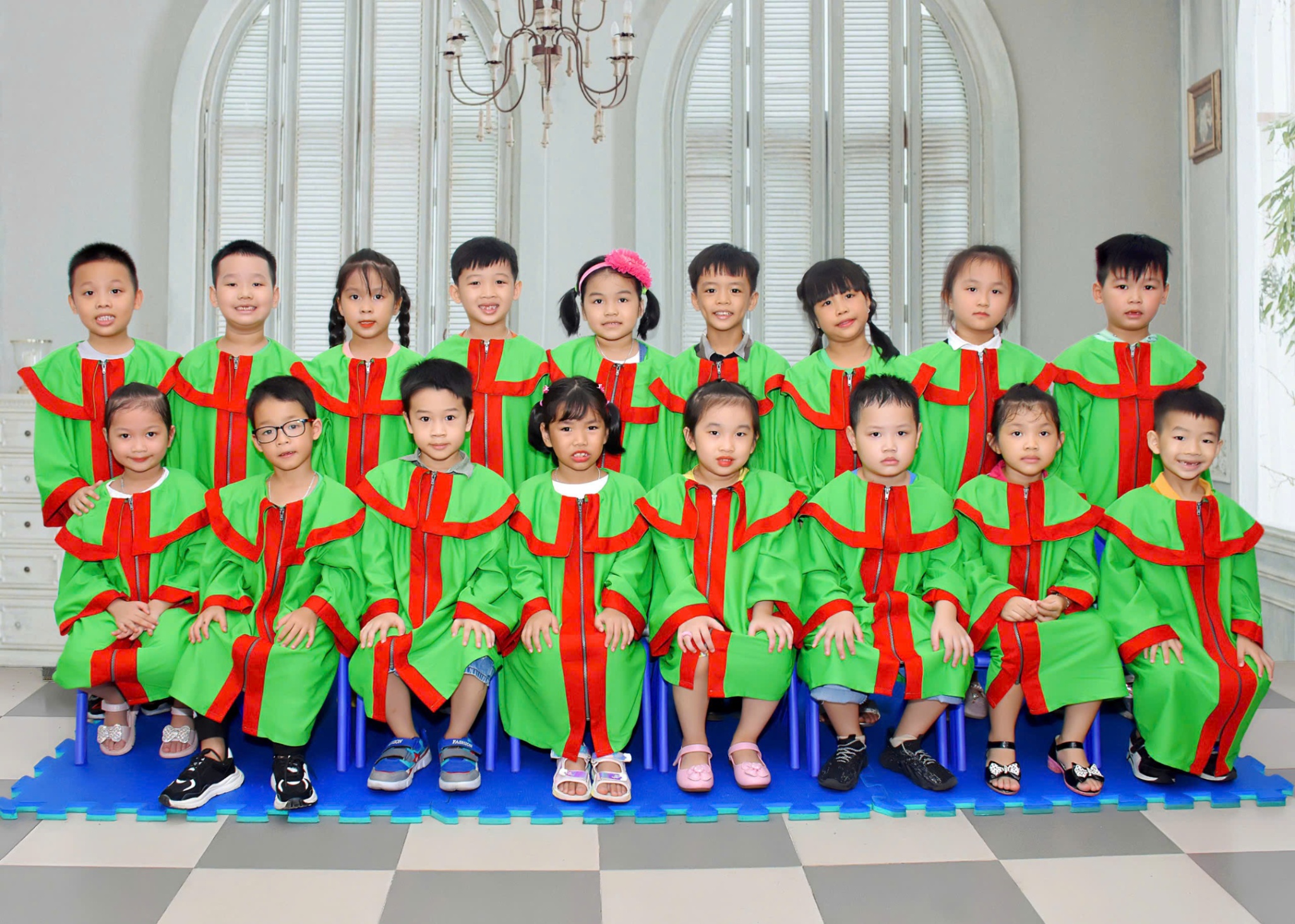 Slide ba784d28-c024-413d-a8f6-eb7efd8a4ce6