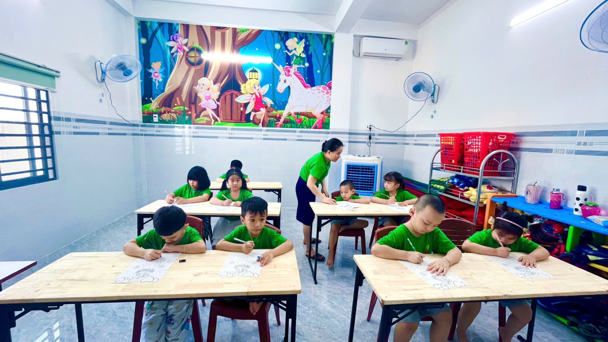 Slide 2fde53e7-8cd0-4679-8e4c-563ad24e7d1e