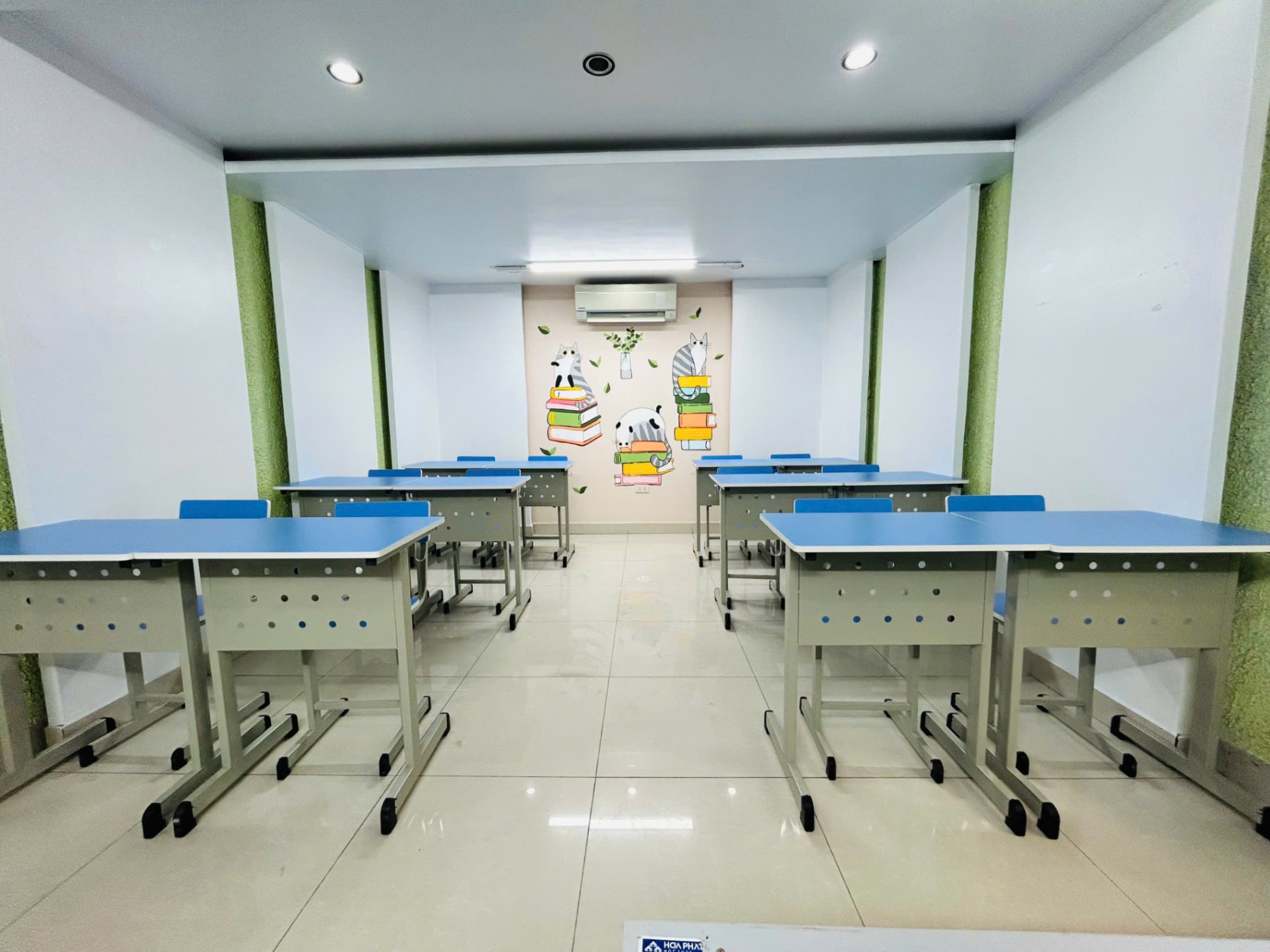 Slide b55f9d2e-4e23-4d3a-9bce-4559cf78850b