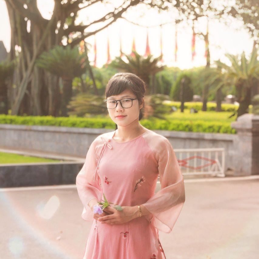 Lớp Tiếng Anh Ms Hương - Nam Điền