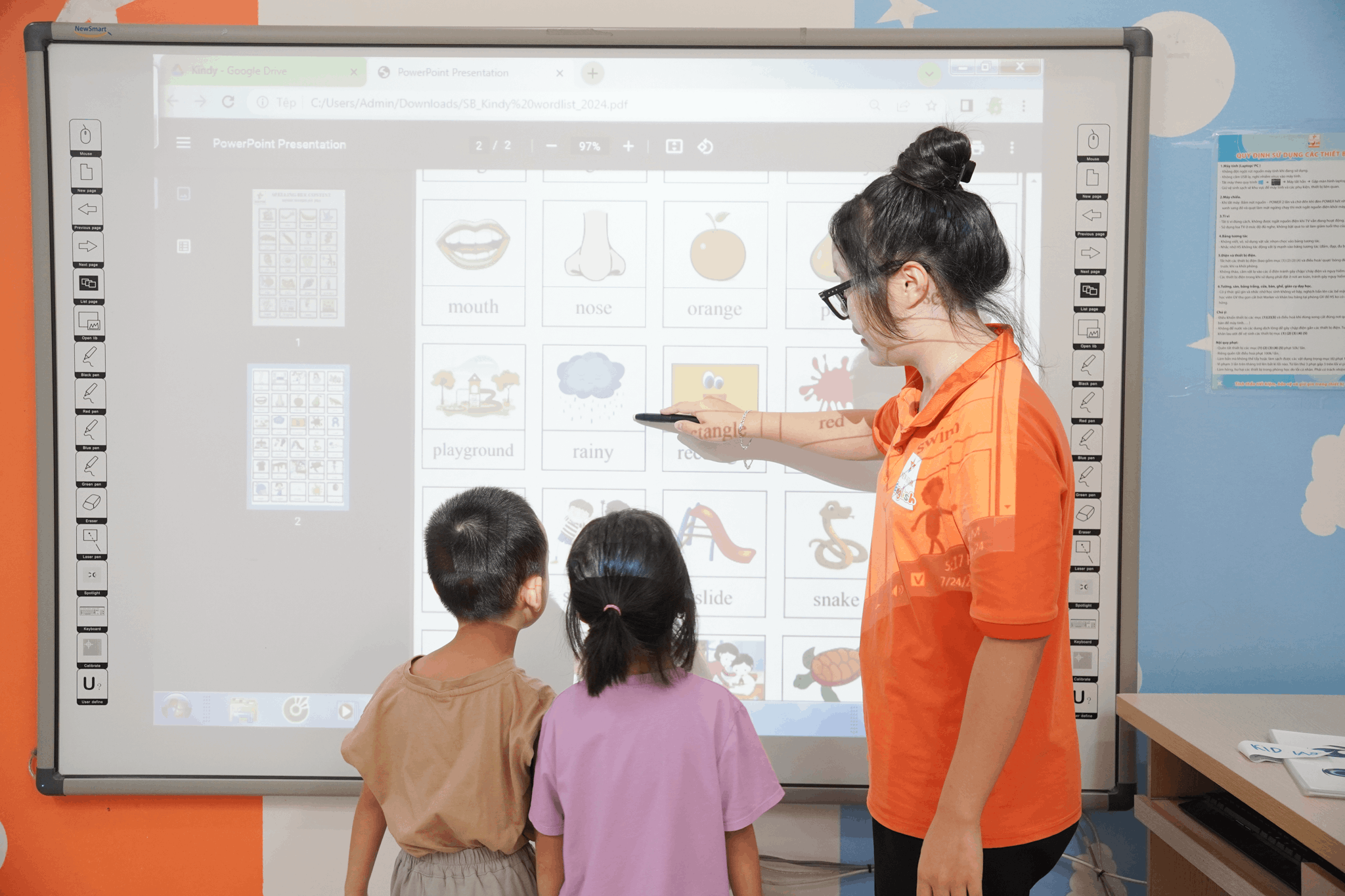 Slide 9f59b207-868b-4f79-ab1f-626e4f2f13d5