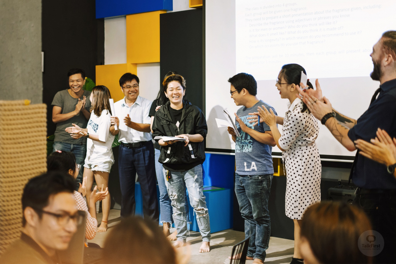 Slide 406e7325-85a9-4764-9b8d-08684c7e611a