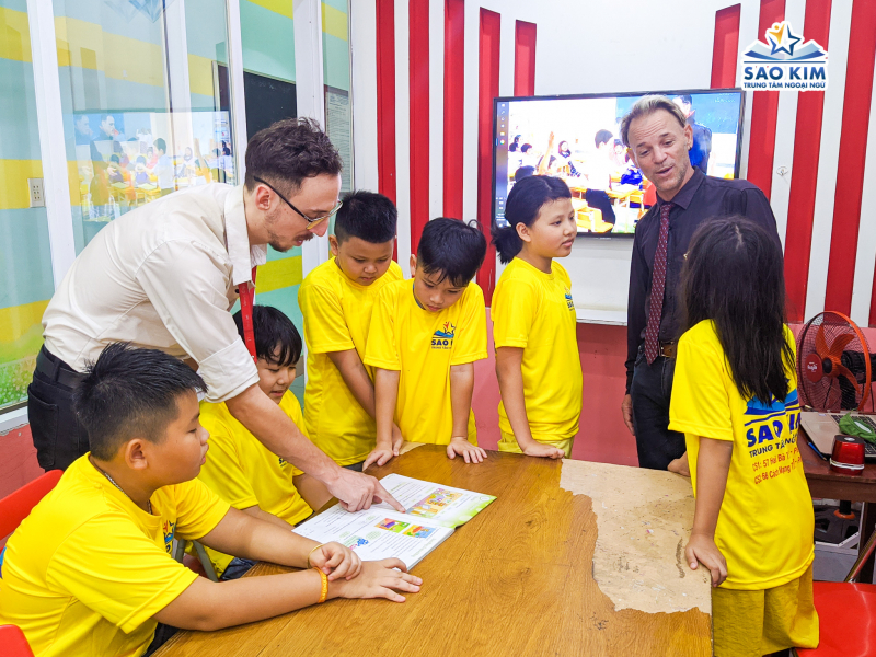 Slide 8aae510a-9ec0-436e-b342-f6c56961bf3e