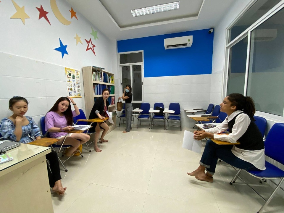 Slide c483f578-ac1d-46a2-9f64-6b9e215f2f2f