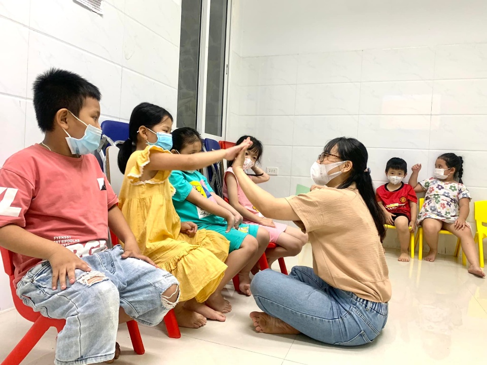 Slide 381b4e16-d3f1-4100-b5df-1dbadace6ef0