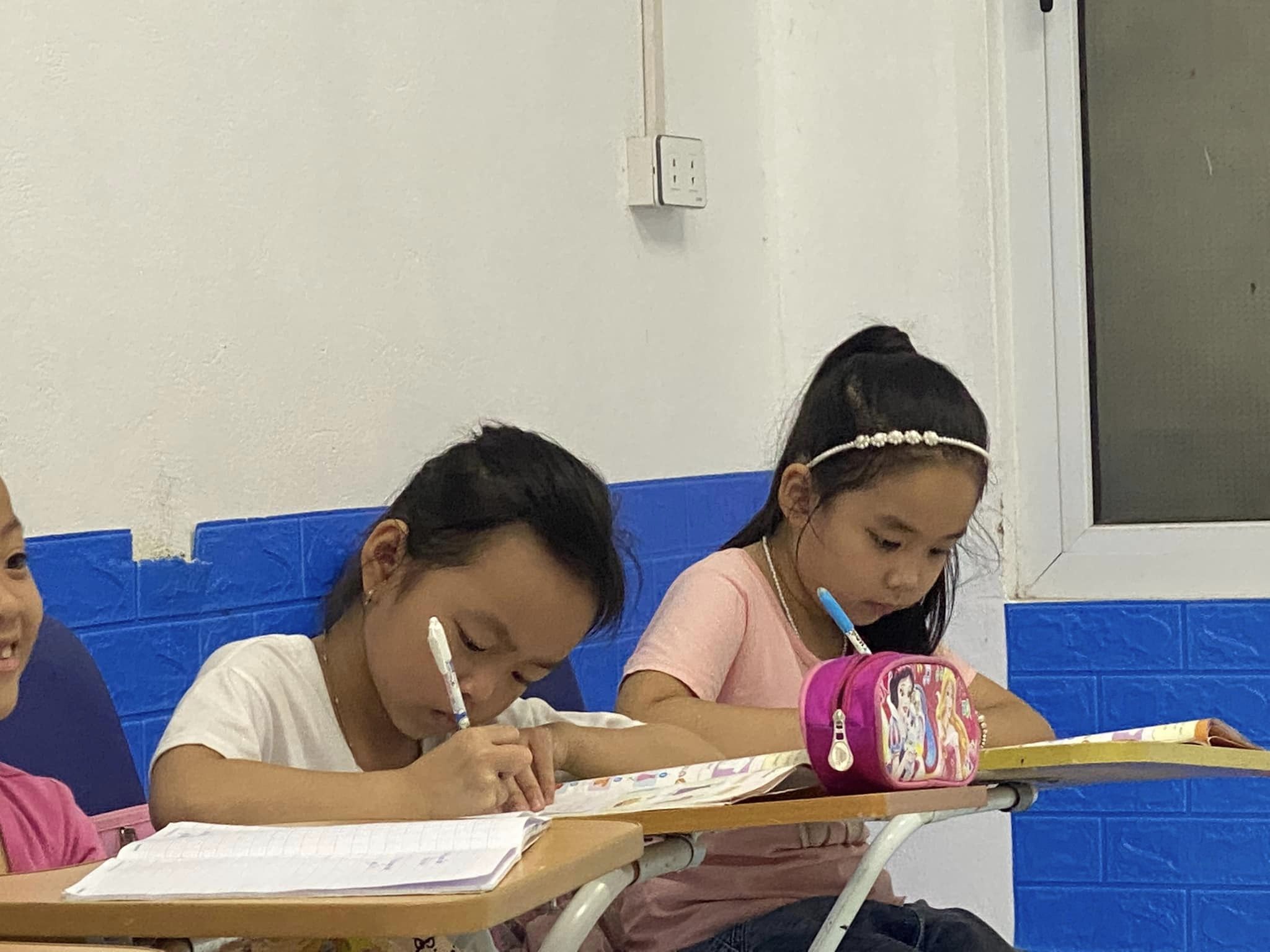 Slide 4350b59f-47dc-4ed8-9e33-6a2005eba679