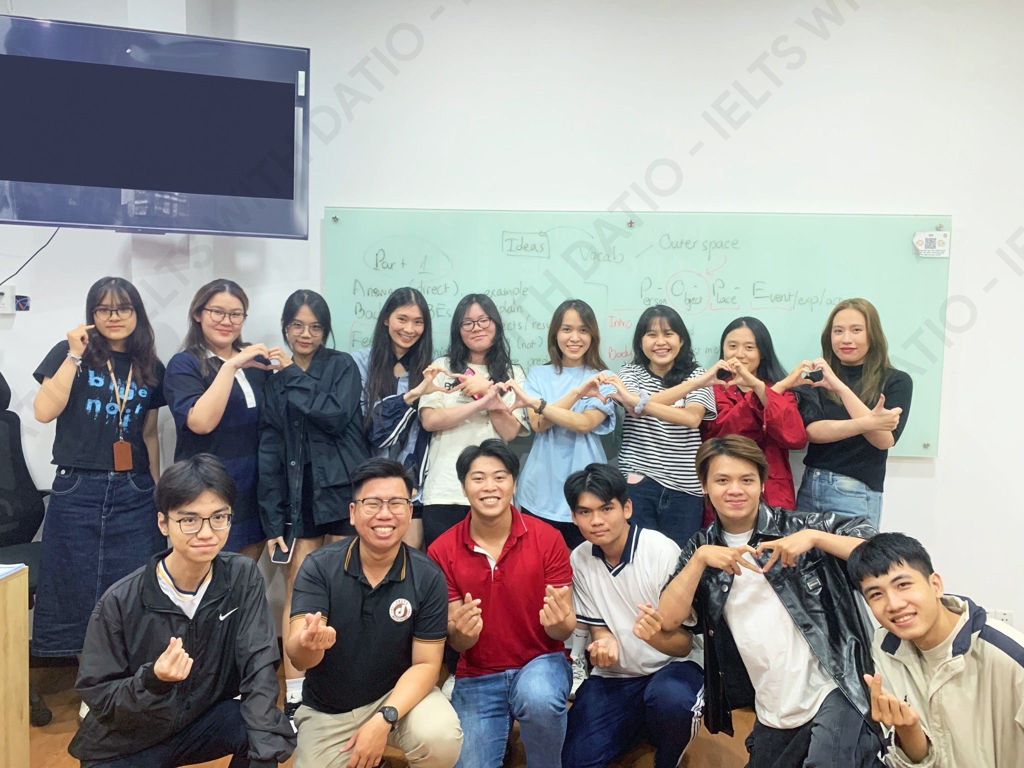 Slide e8fa7020-066c-4139-8477-27d1278a79c2