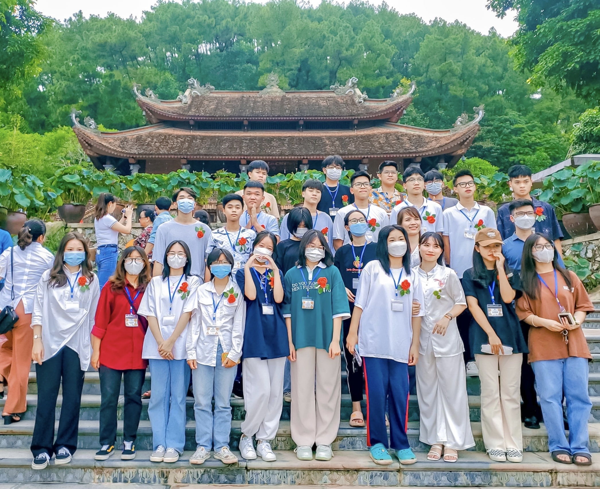 Slide abd0d1f9-d2a6-4f22-9f0d-5a762f74fc74