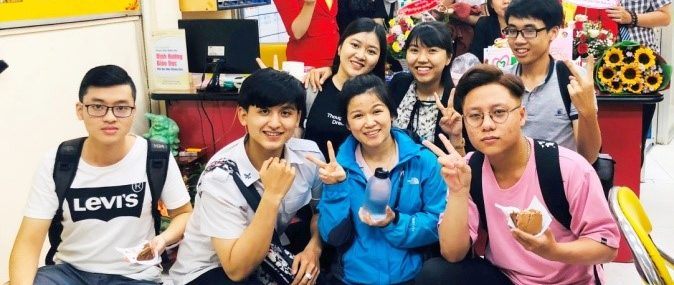 Slide 0f8d5b2f-a4a2-4e90-98ab-e1085d17053a