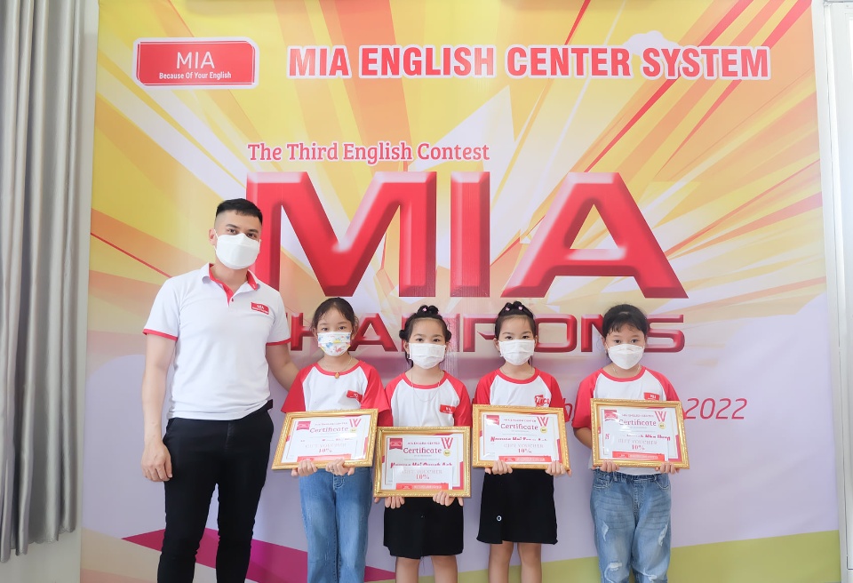 Slide 2596c183-3076-4fb5-ac88-1e36d0d68c69