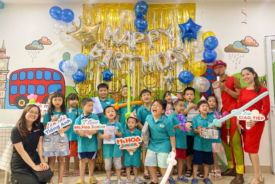 Slide 2b7f0dce-5473-43f6-abc3-9964b0b90a72