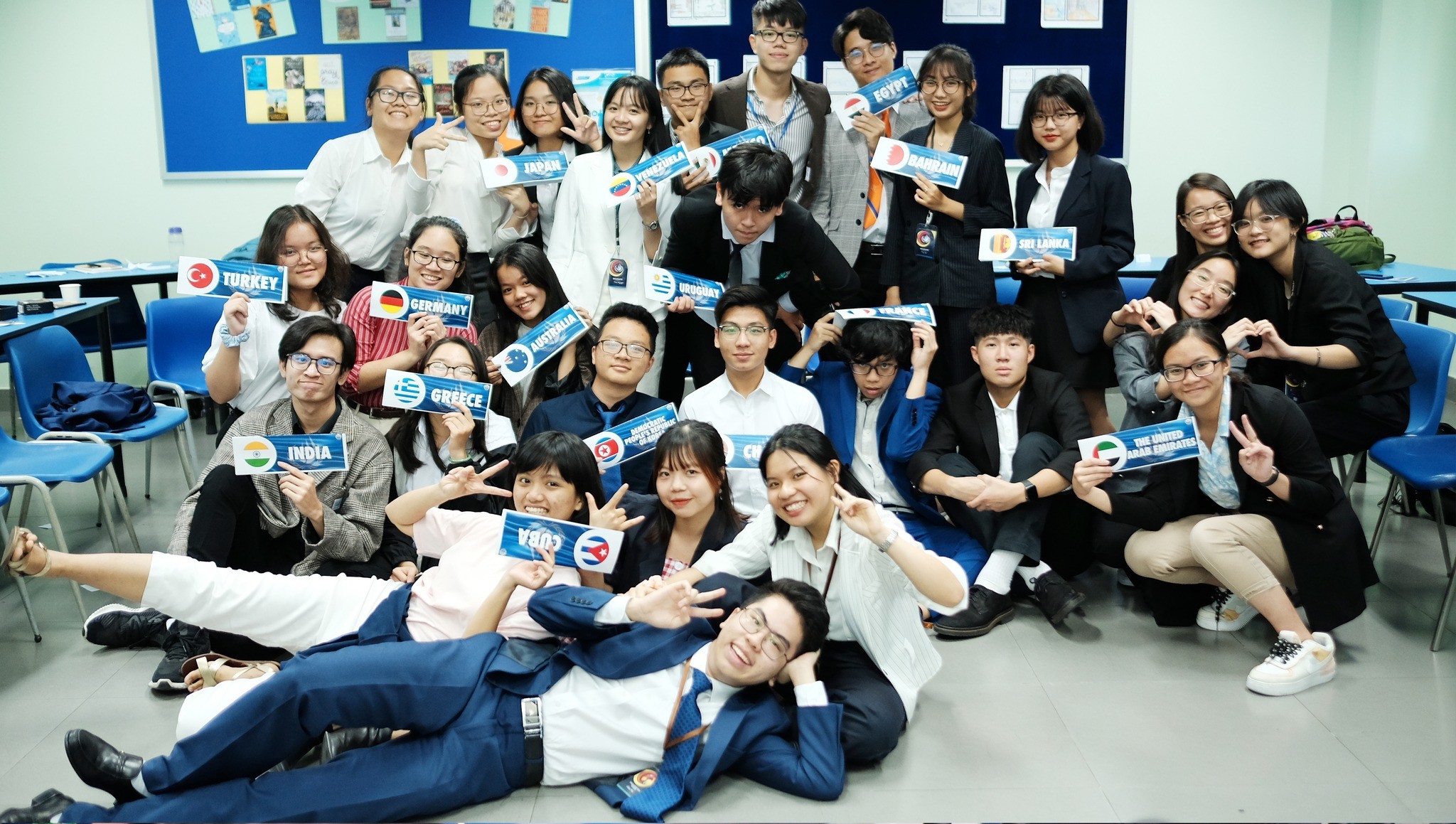 Slide 110e7e48-bbcb-47b9-90bb-794ea420fd26