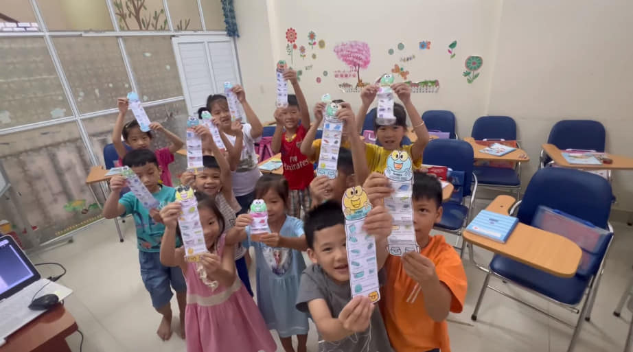 Slide b401b04d-ddaf-4114-9849-17c04560bcbc