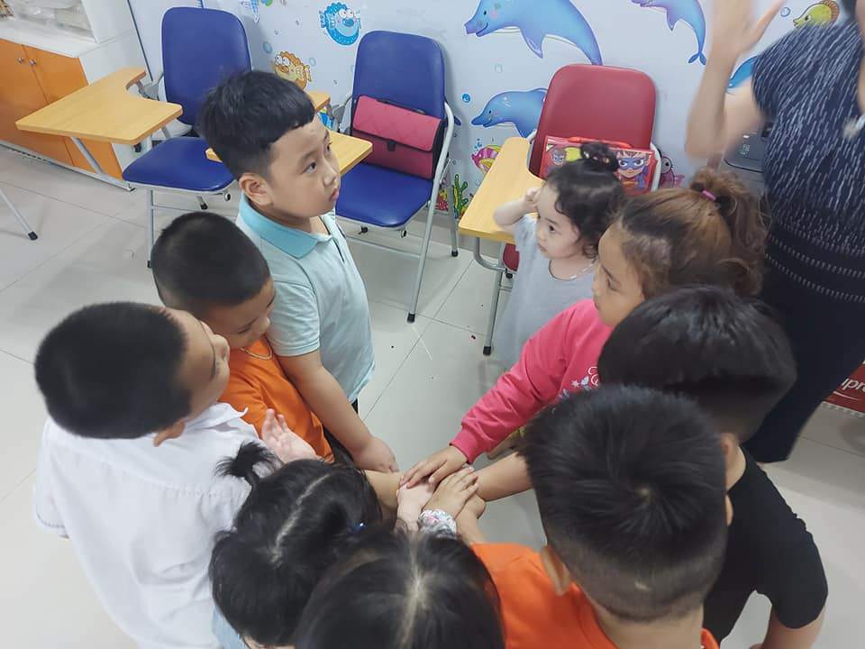 Slide 5d27ede9-5fa0-42cb-b658-080196e95977