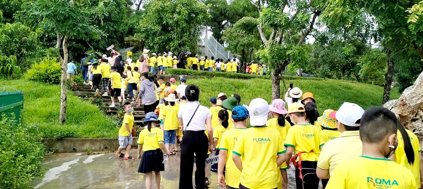 Slide b81b67c1-1bf4-429f-9399-00cb947afd4f