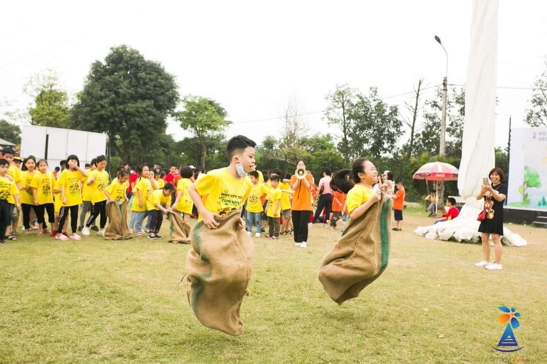 Slide d210eb75-4c44-4edd-8cb1-6879c00df162