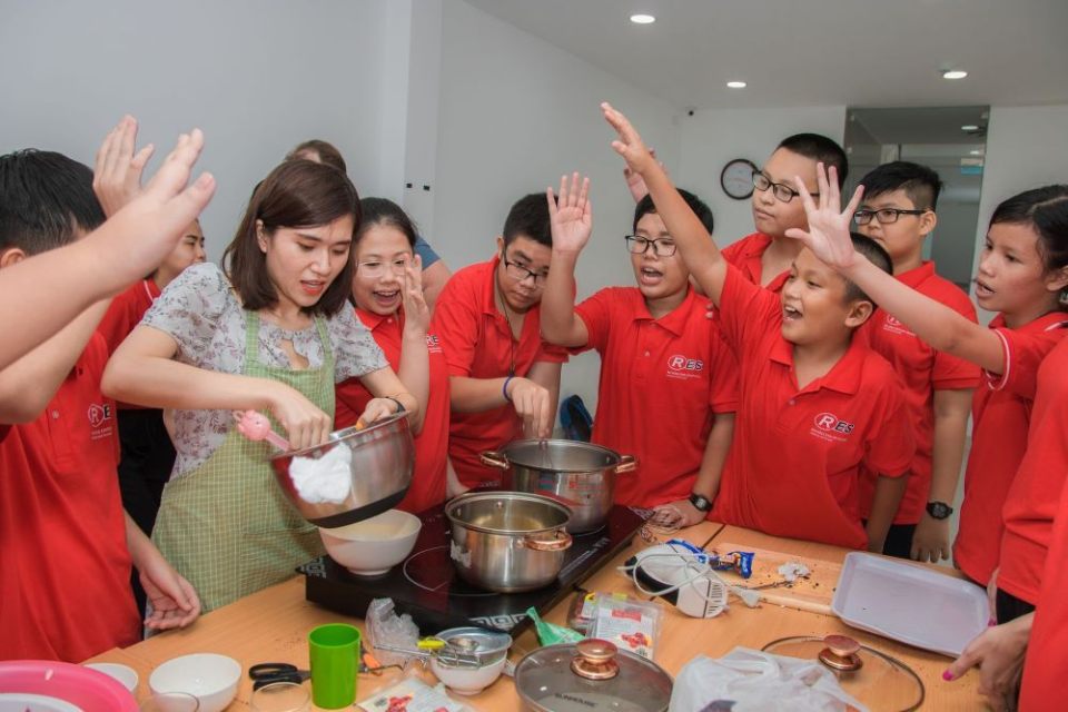 Slide 1724cb6c-3b35-4173-99f0-ff0f1ee656c6