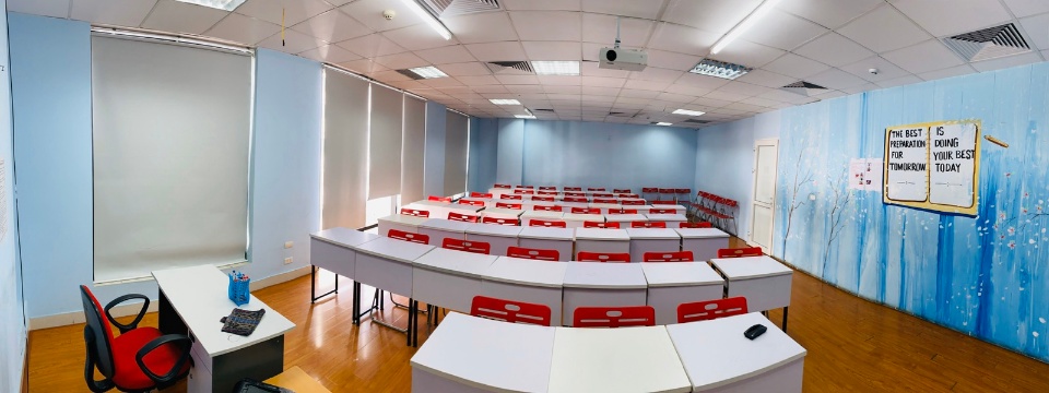 Slide bd694b89-94fc-4880-a5a8-1668e9be1dfe