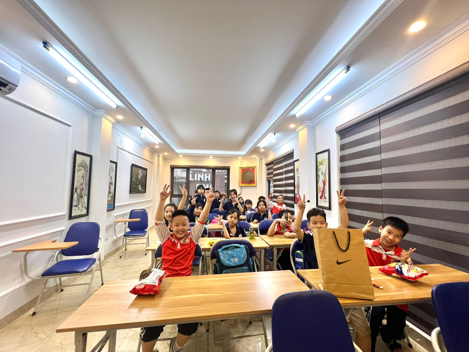 Slide d63552df-70fd-4c38-b54e-7ea35b6dff18