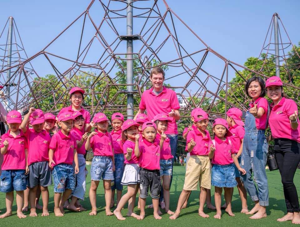 Slide 7d67a8c0-d6fb-4c8a-8ada-ca8cd7dfb914