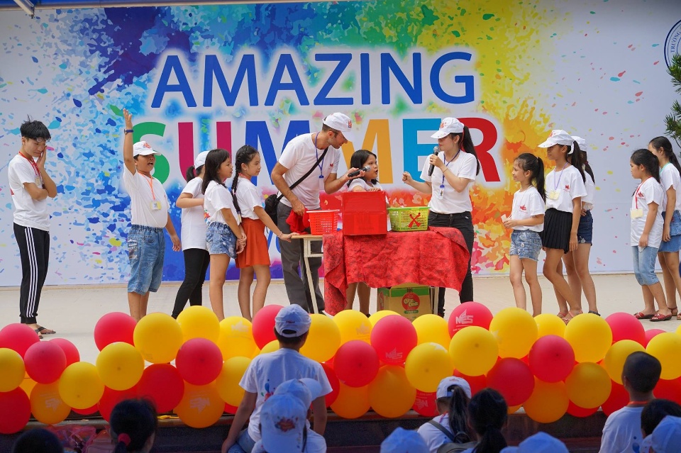 Slide dd03fba5-2162-4248-ac4c-e05bff69201f