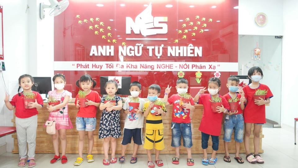 Slide 1883f9cb-5b09-4a3c-a457-e48463ba2da5