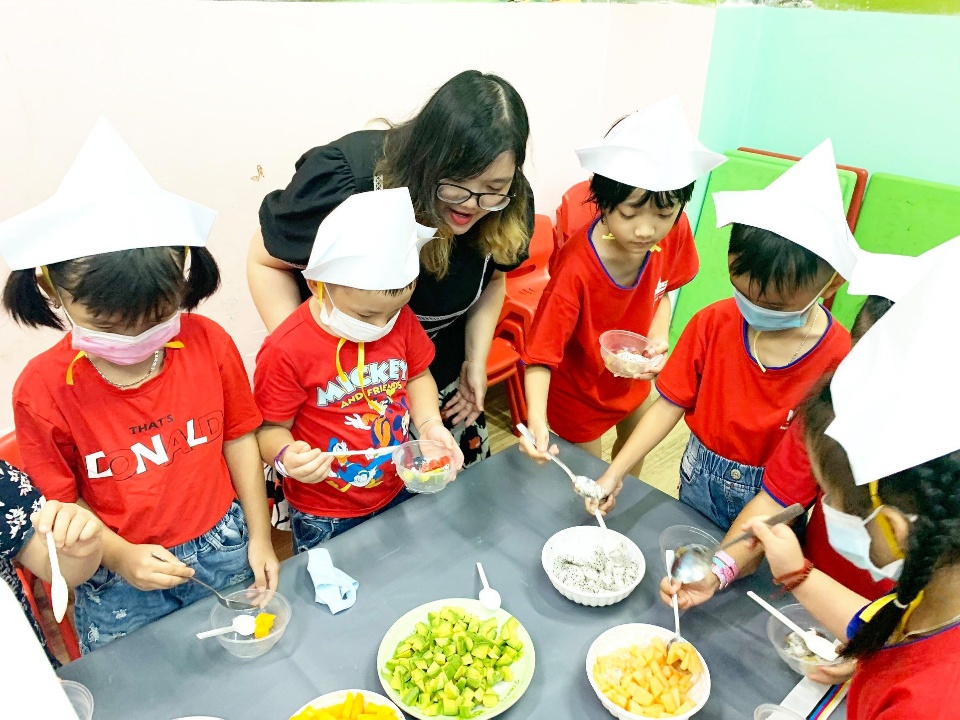 Slide 1b7fc5ad-5d8e-4244-87a3-7583151ecdc9