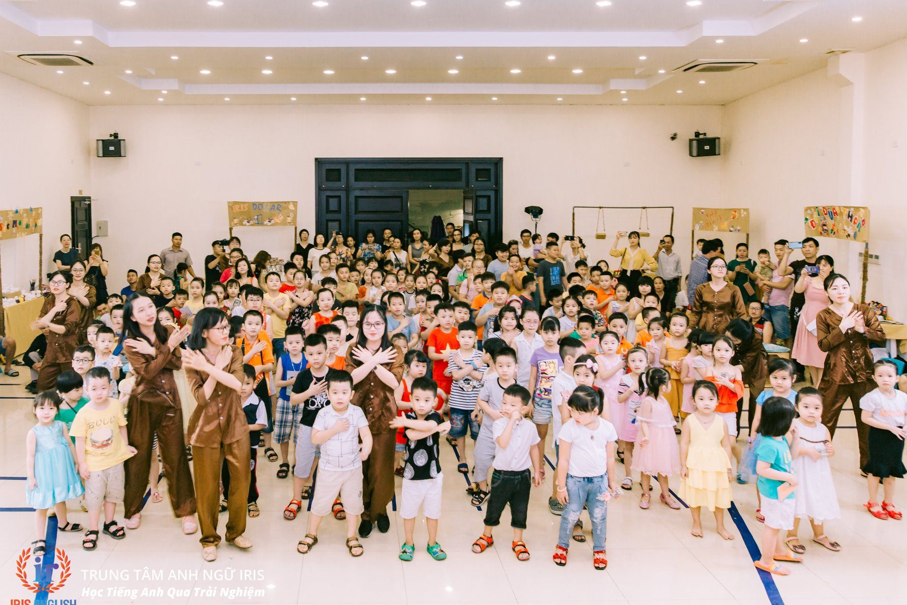 Slide 5cfd755f-3e7f-4bef-a203-d15cb9456595