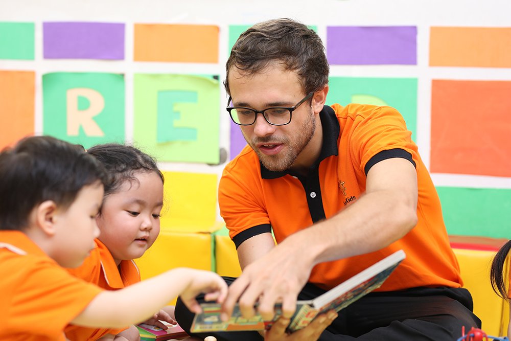 Slide f771bc11-12a7-4ee4-9d68-86dde31f20ce