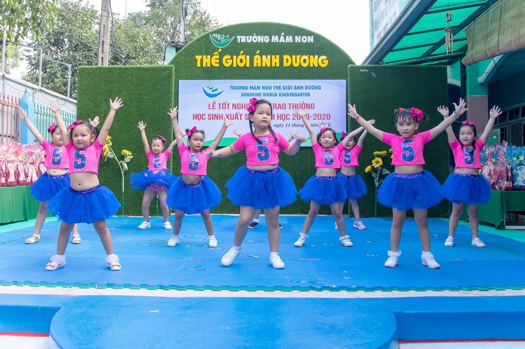 Slide 74e53a4f-7f3a-424c-a626-5a5851b5163f