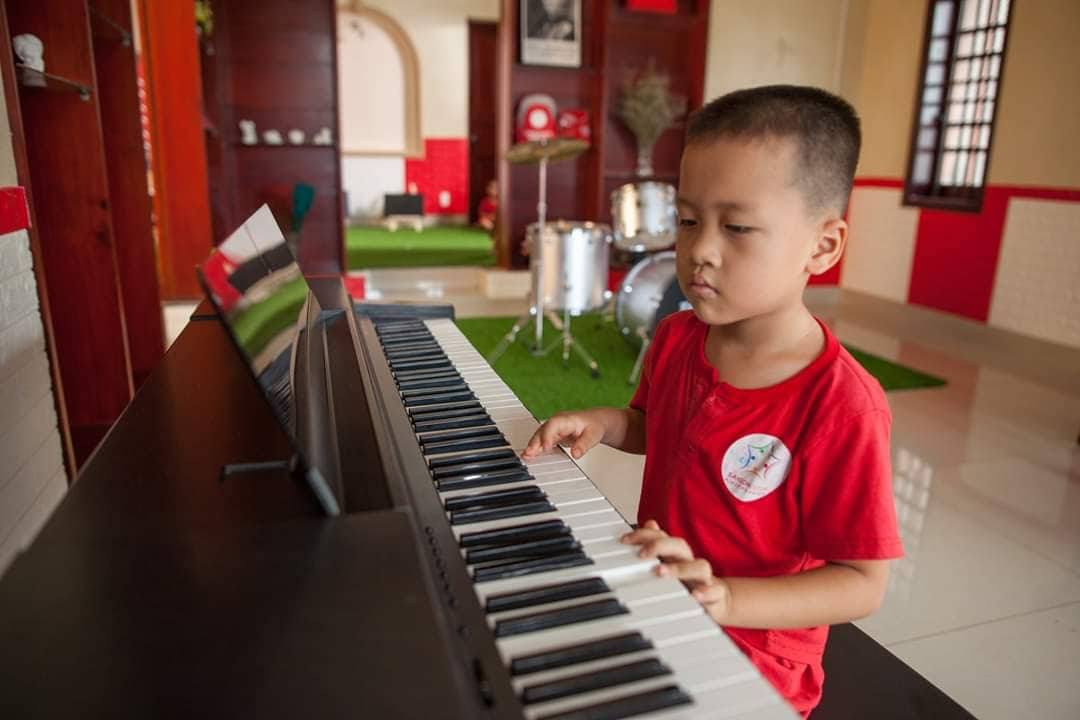 Slide 95c8e068-ceb5-4164-b85a-a3b39a2d086b