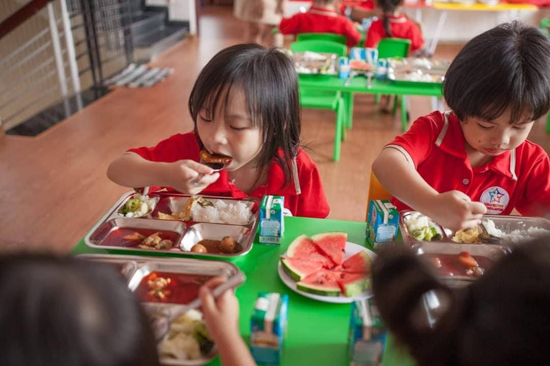 Slide d0bf002f-833e-46b6-b4bd-a6a1731cbe4e