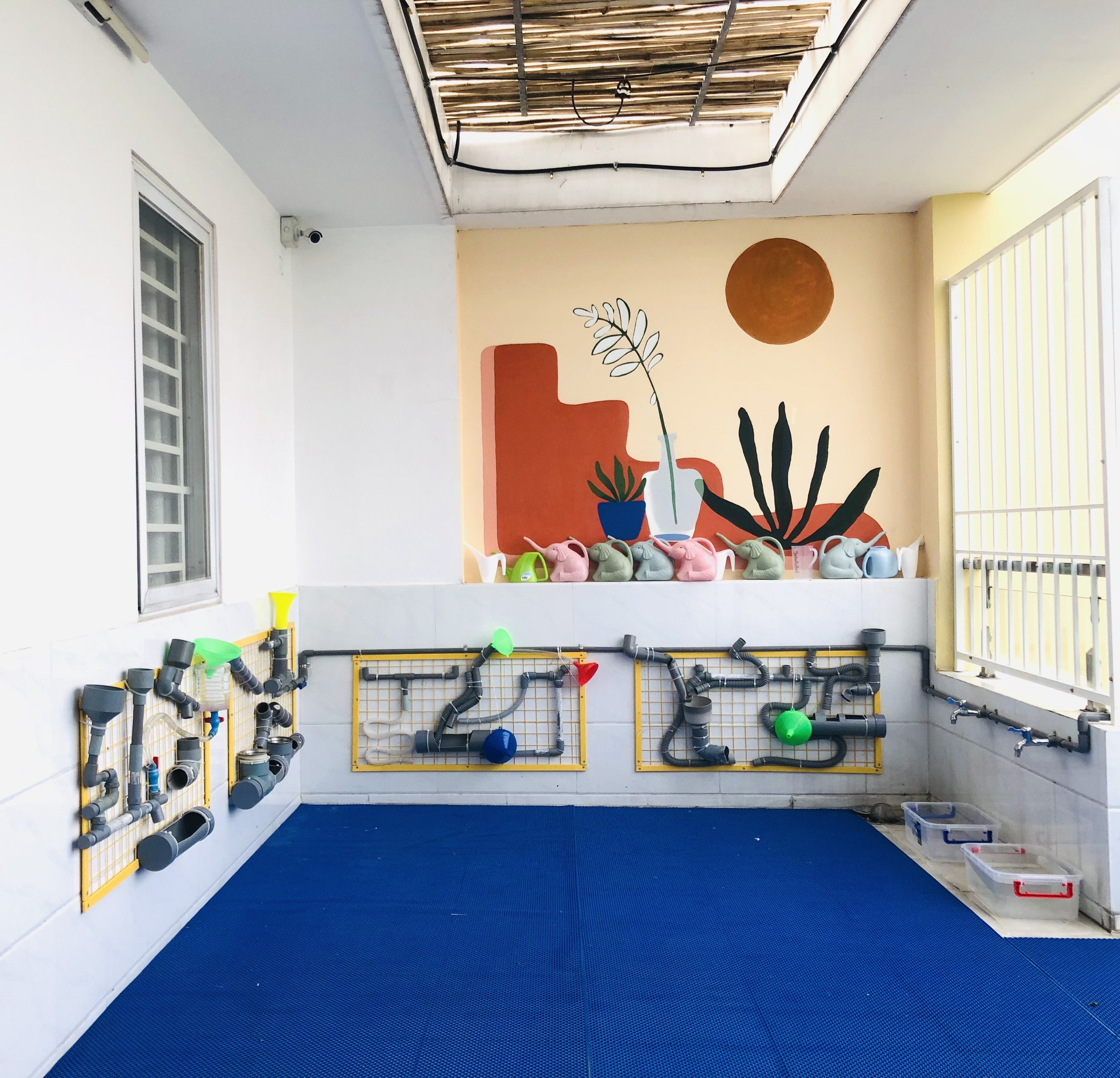 Slide b78f95c7-9d4d-4be7-bf3e-78345c8d6563