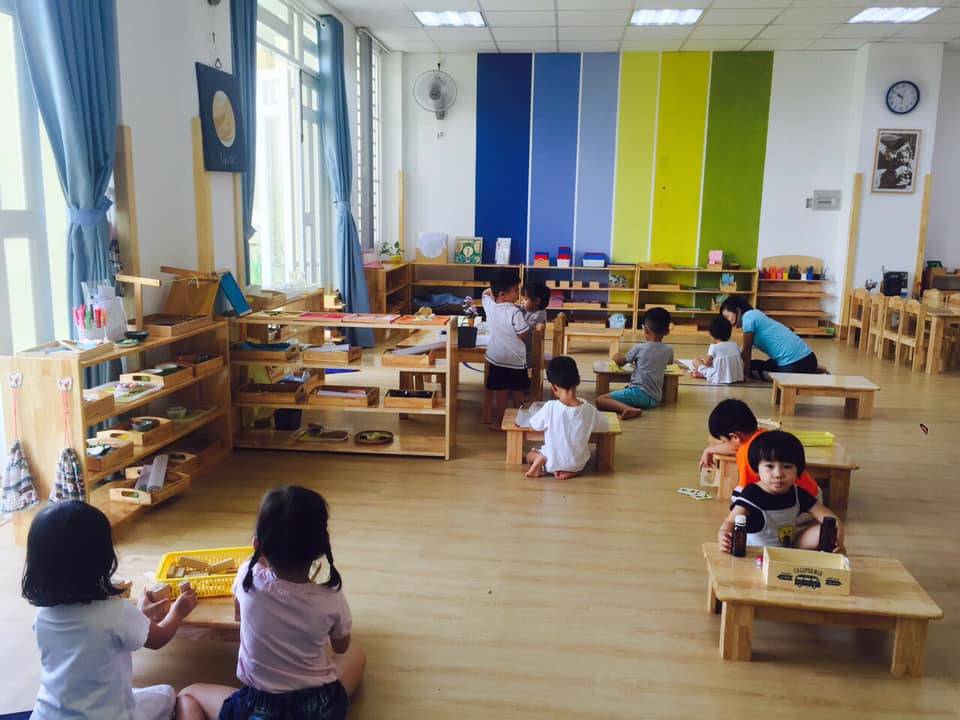 Slide e166e266-7125-4952-beaa-10f2076d1a92