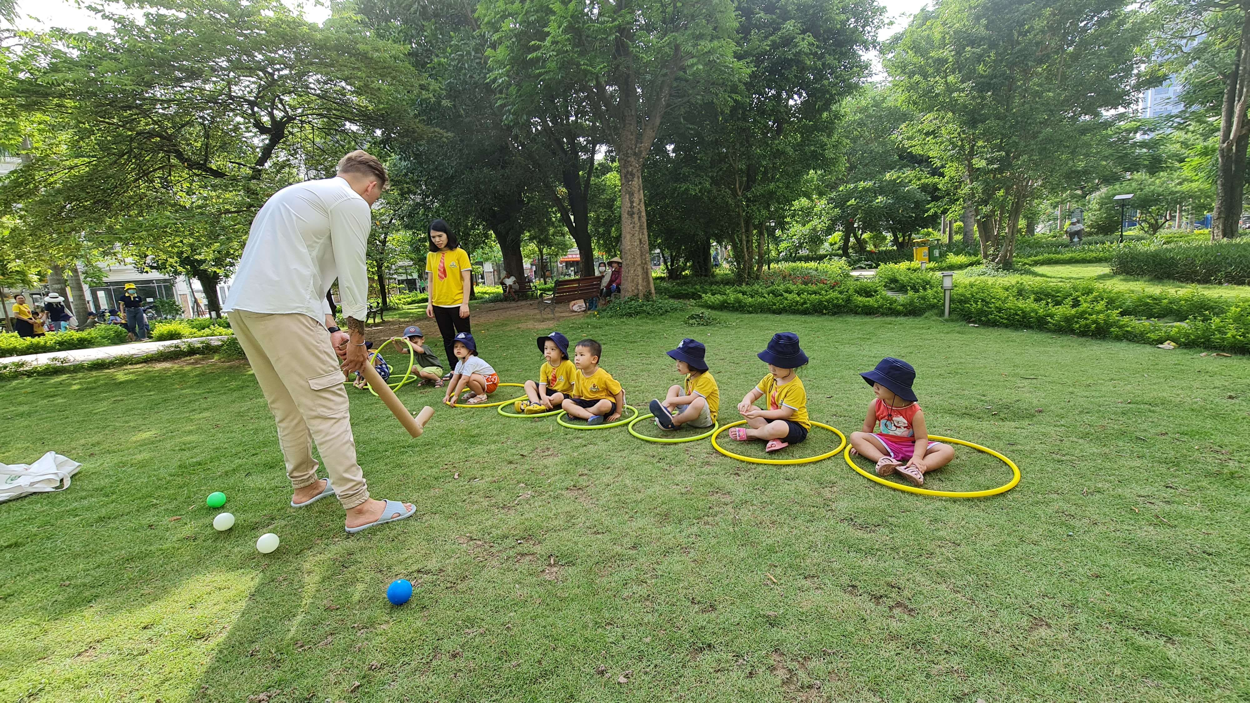 Slide 703c5de9-6252-43e5-a72f-366cb3f3b2e6