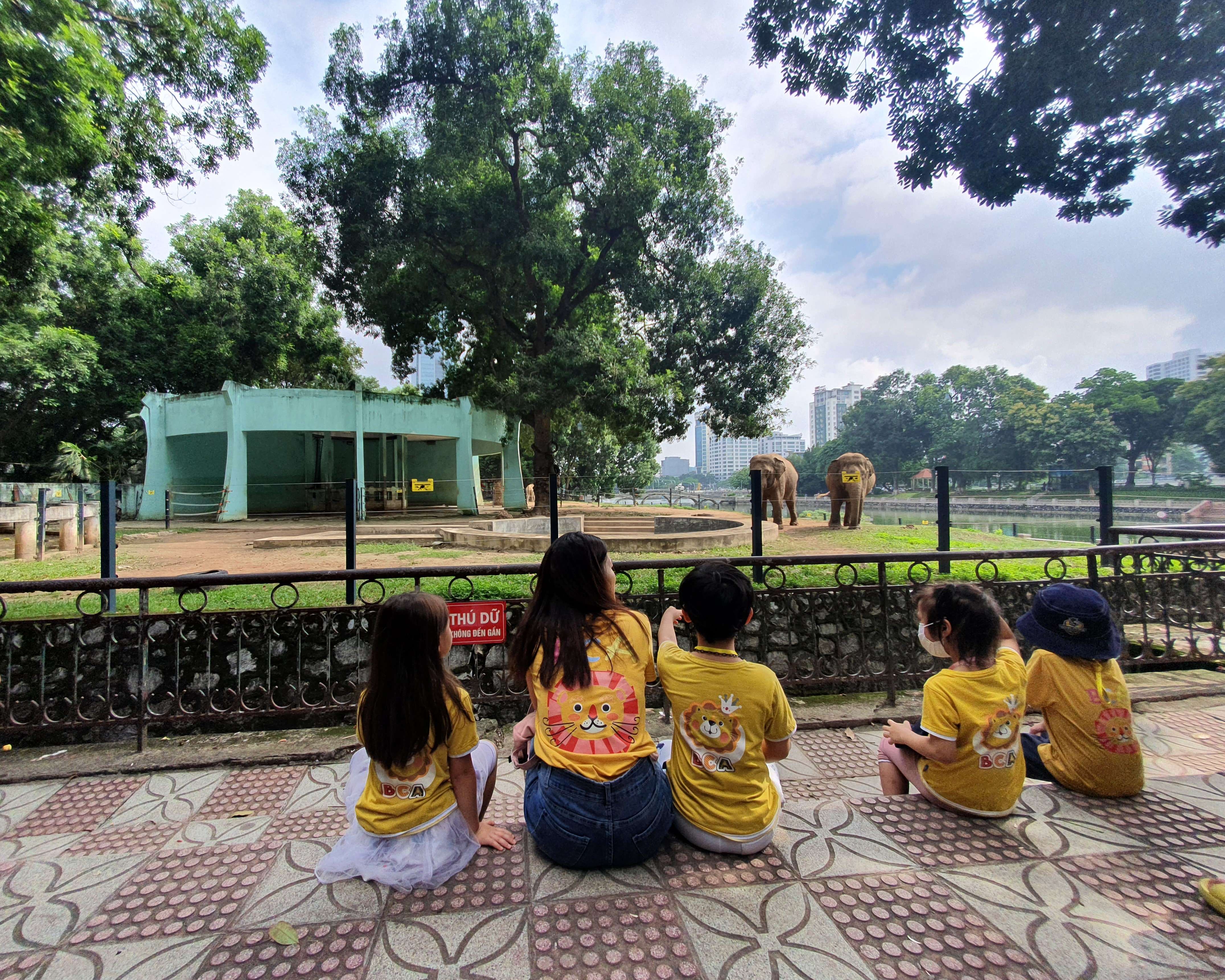 Slide a70ef654-f830-4fb5-97c3-c60b9507f20e