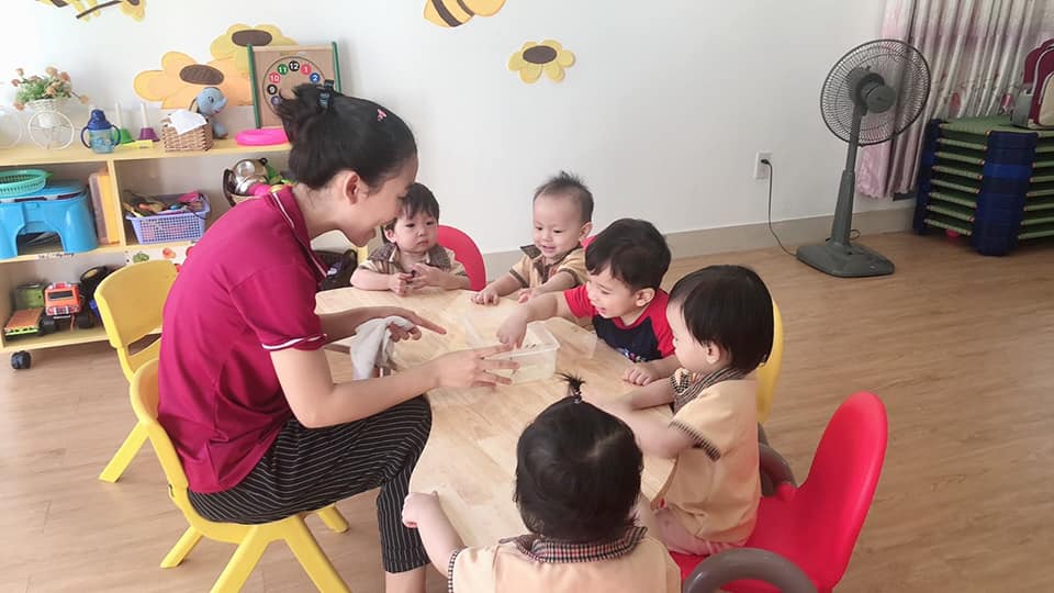 Slide 98782168-40f2-4cba-b0c3-47170b0f0ddc