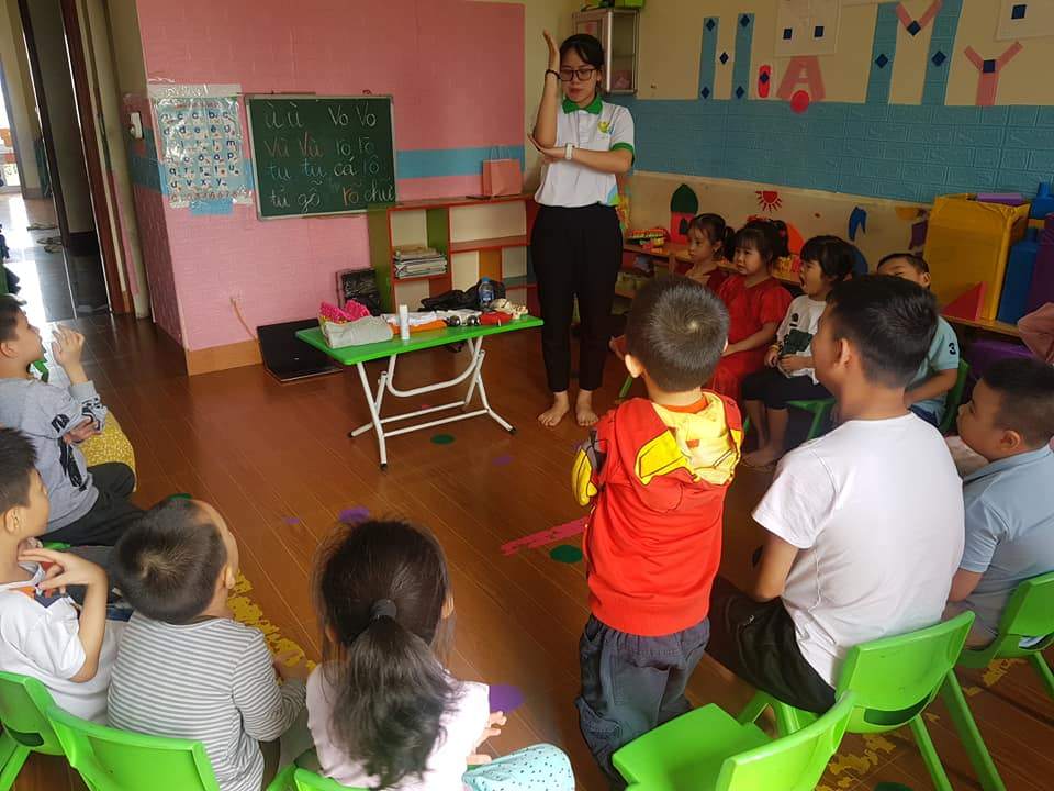 Slide 9bebc6e8-bf30-457c-ac4f-d144a8ce0d64